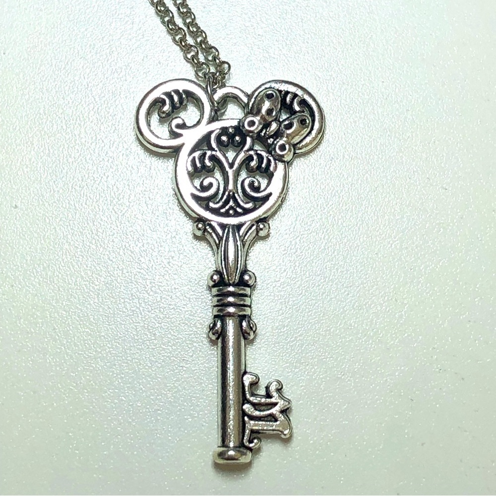 Minnie Mouse Disney Key Stainless Steel Necklace NWT